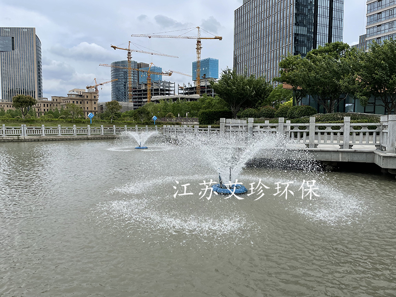 噴泉曝氣機特點浮水式噴泉艾珍環保